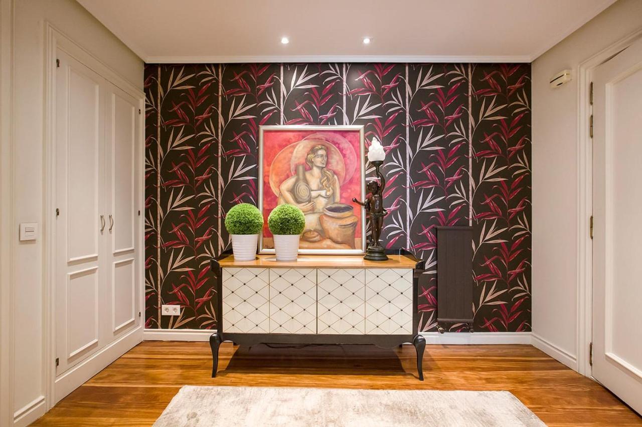 Habitacion En Vivienda Gran Via Билбао Екстериор снимка