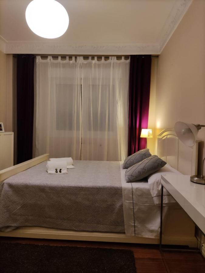 Habitacion En Vivienda Gran Via Билбао Екстериор снимка